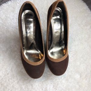 Baby Phat Suede Platform Heels 4” size 7.5